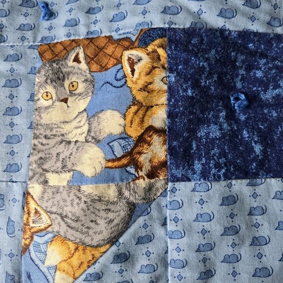 Handmade Children's Animal Print/ Cat Print 2 Sided Reversible Quilt 61"x34" - Picture 4 of 9